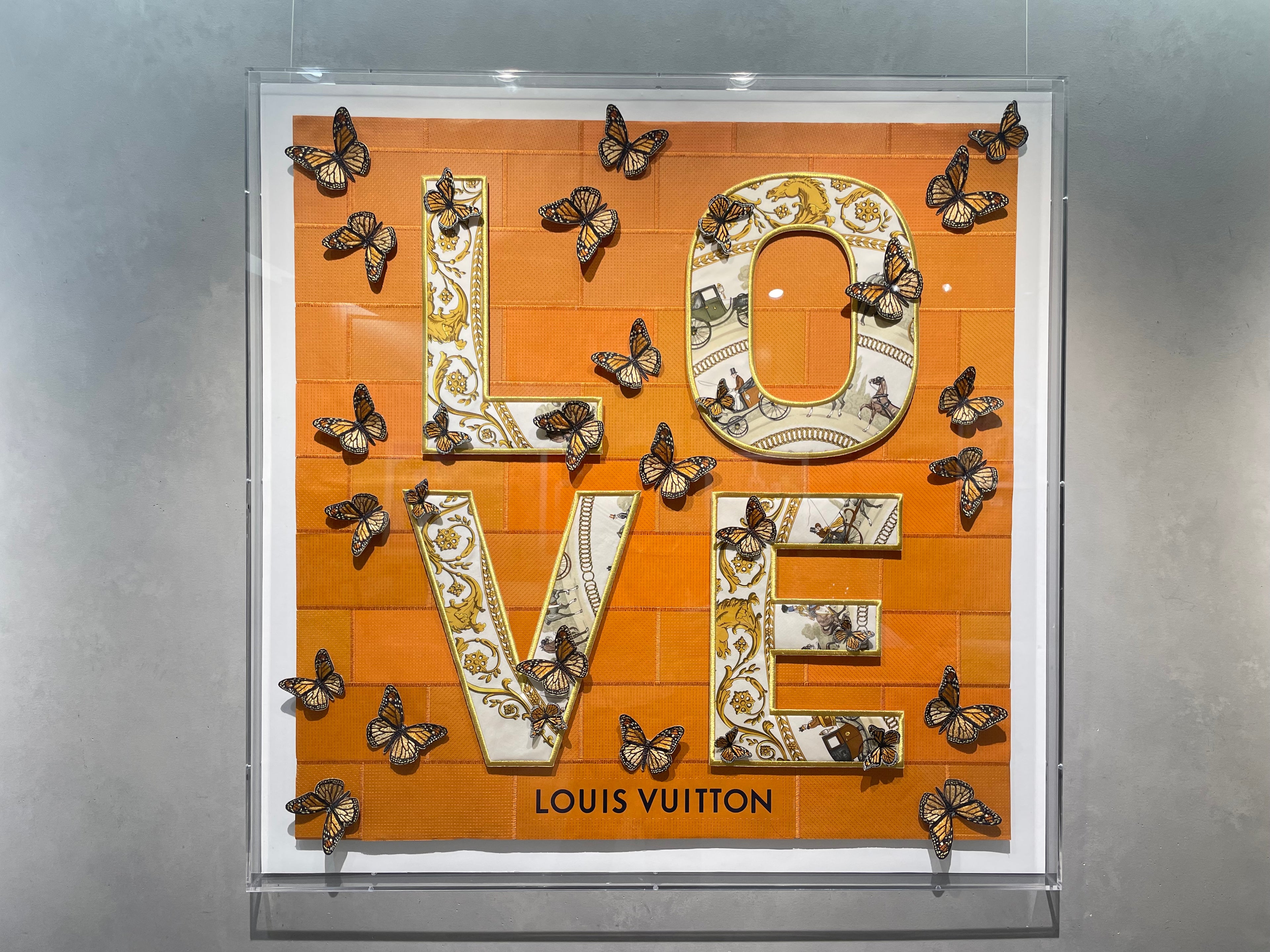 Whole Lotta Love (LV) 404010882