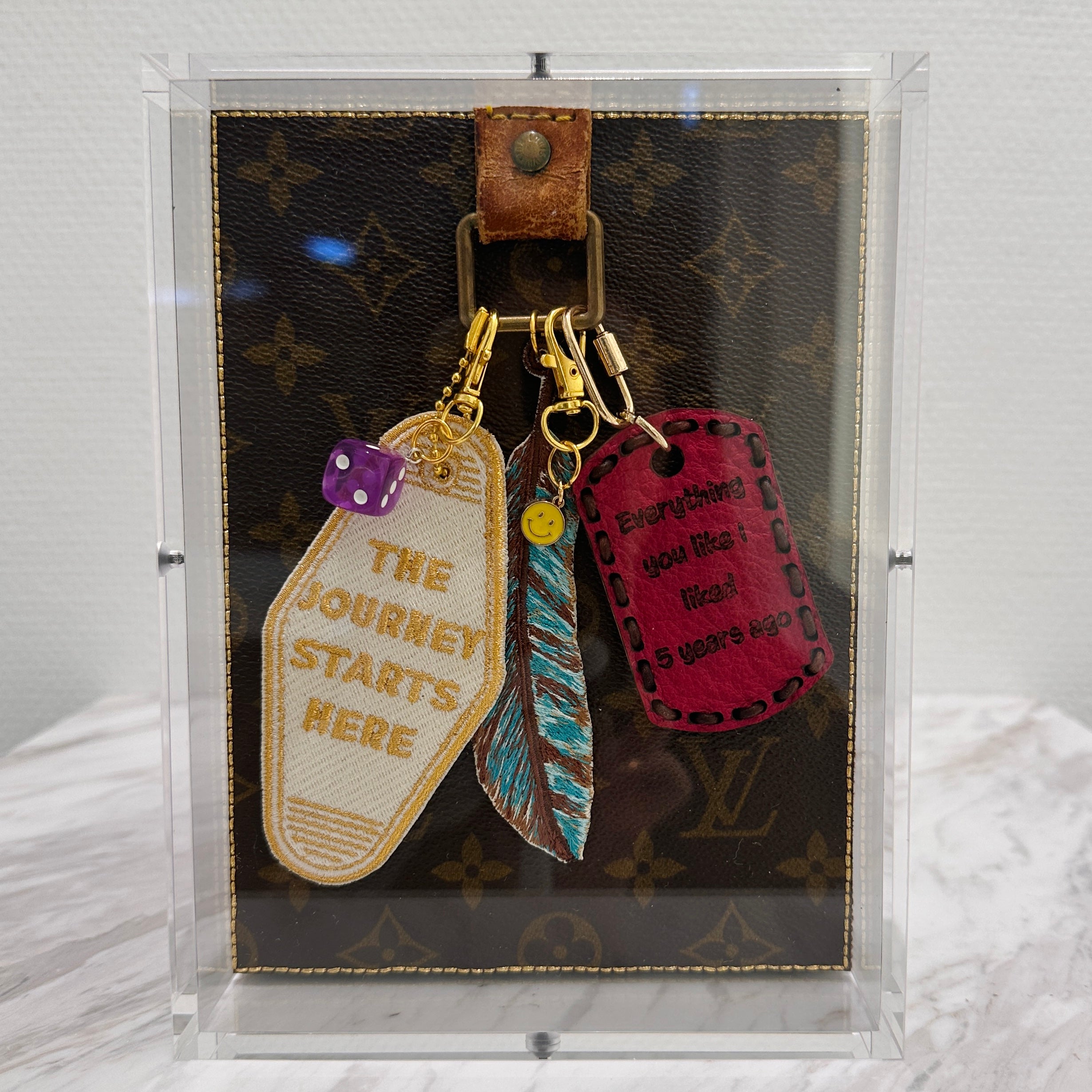 Charm Scape Petites MOD18679