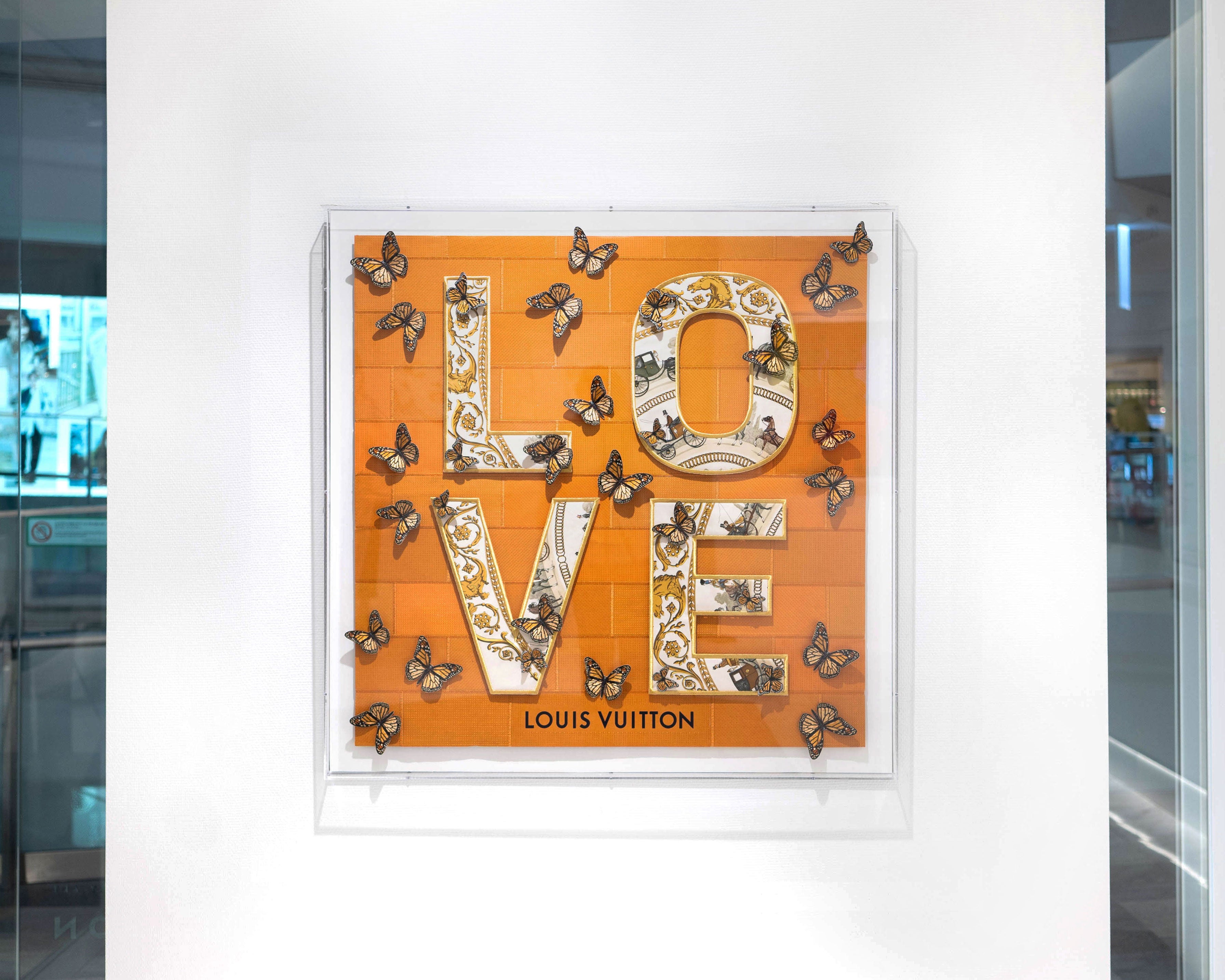 Whole Lotta Love (LV) 404010882