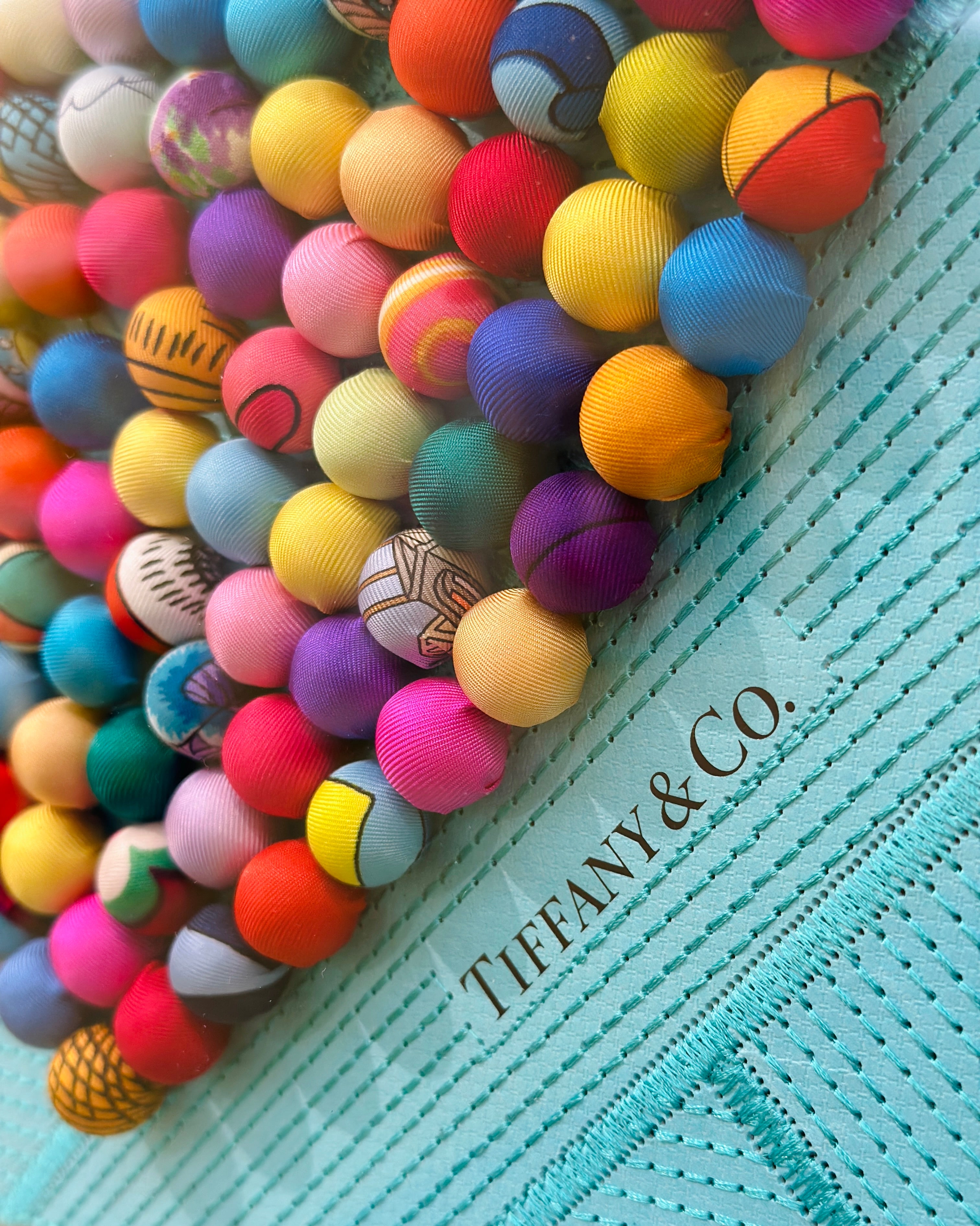 Pom Pom Heart (Tiffany) MOD18729